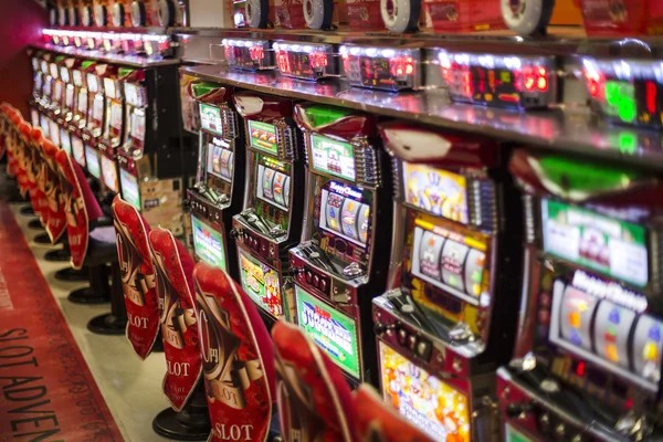 gtcbet Gem Saviour game interface showing gem grid and stake controls on mobile
